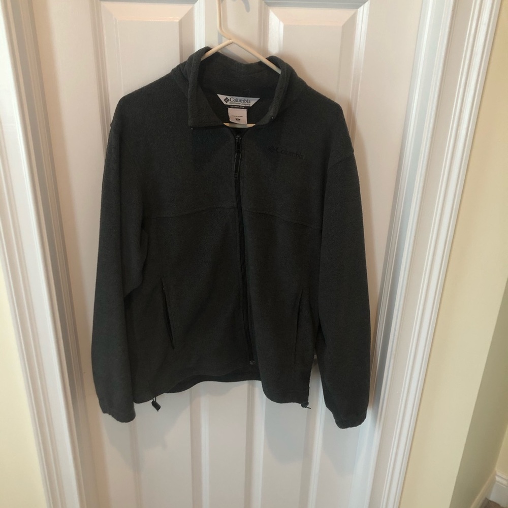 Columbia Gray Zip-Up Fleece Men’s Medium